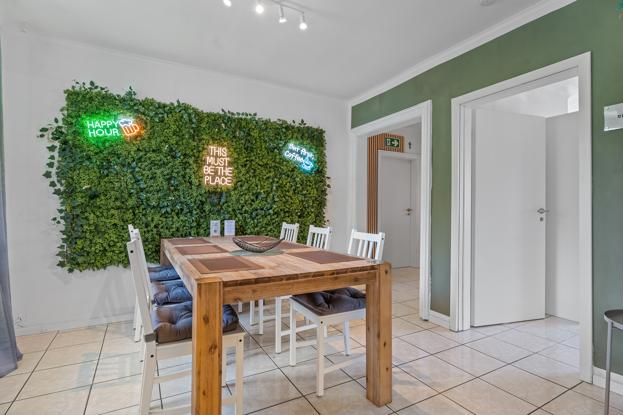 Forest & Peak – Bild 2